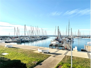 t3 à la vente -   30240  LE GRAU DU ROI, surface 50 m2 vente t3 - UBI455168036